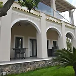 Carpe Diem Moursia House Dom wakacyjny *