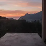 Carpe Diem Moursia House Case de vacanță *