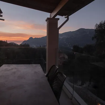 Carpe Diem Moursia House
