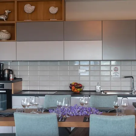 Carpe Diem Moursia House